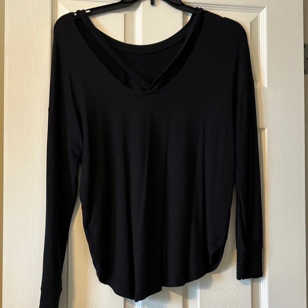 Athleta Black Long Sleeve Women's Tee - Picture 3 of 5